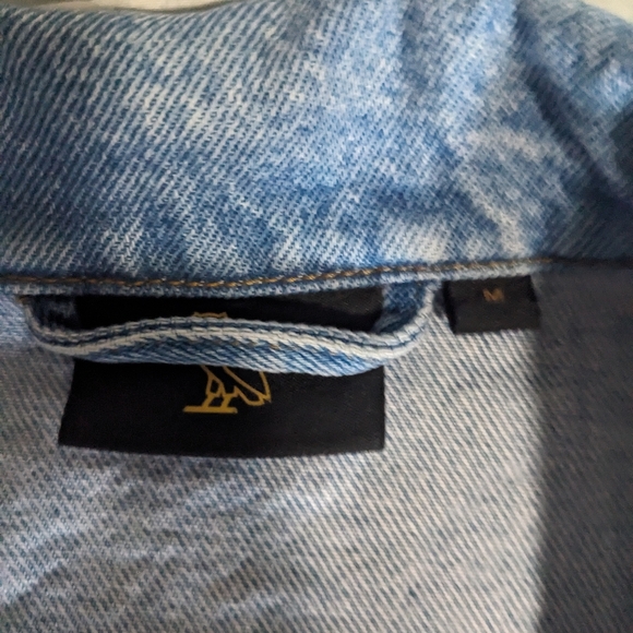 DRAKE'SOCTOBERS VERY OWN OVO x NBA TEAM ICONS DENIM JACKET. MEDIUM - Picture 4 of 7